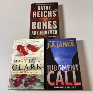 Lot of 3 Mystery Suspense Hardcovers by J.A. Jance Mary Jane Clark Kathy Reichs